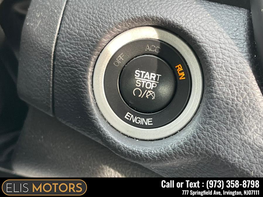 2015 Chrysler 200 4dr Sdn Limited FWD, available for sale in Irvington, New Jersey | Elis Motors Corp. Irvington, New Jersey 2015 Chrysler 200 4dr Sdn Limited FWD, available for sale in Irvington, New Jersey | Elis Motors Corp. Irvington, New Jersey