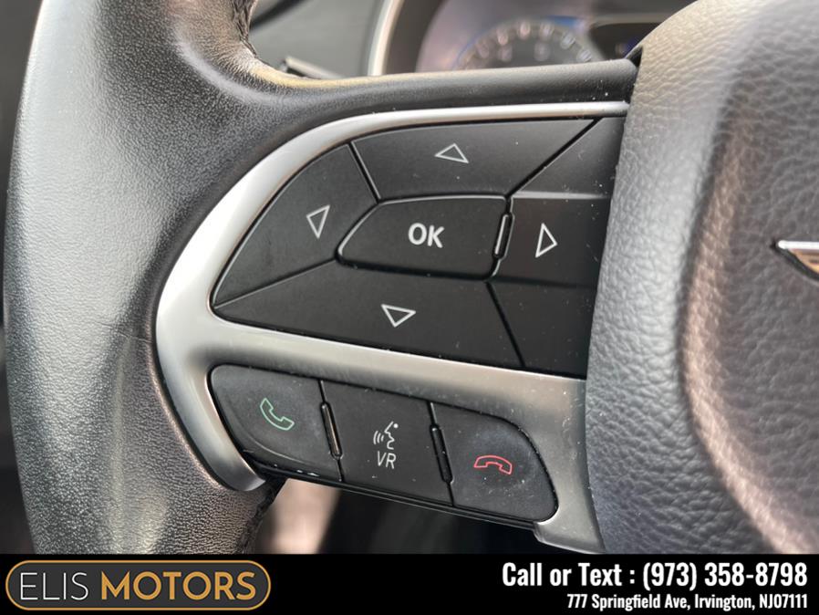 2015 Chrysler 200 4dr Sdn Limited FWD, available for sale in Irvington, New Jersey | Elis Motors Corp. Irvington, New Jersey 2015 Chrysler 200 4dr Sdn Limited FWD, available for sale in Irvington, New Jersey | Elis Motors Corp. Irvington, New Jersey