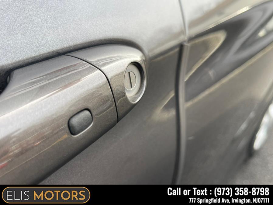 2015 Chrysler 200 4dr Sdn Limited FWD, available for sale in Irvington, New Jersey | Elis Motors Corp. Irvington, New Jersey 2015 Chrysler 200 4dr Sdn Limited FWD, available for sale in Irvington, New Jersey | Elis Motors Corp. Irvington, New Jersey