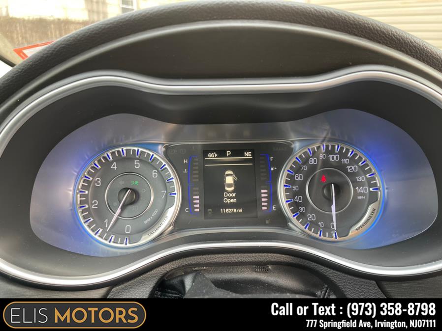 2015 Chrysler 200 4dr Sdn Limited FWD, available for sale in Irvington, New Jersey | Elis Motors Corp. Irvington, New Jersey 2015 Chrysler 200 4dr Sdn Limited FWD, available for sale in Irvington, New Jersey | Elis Motors Corp. Irvington, New Jersey