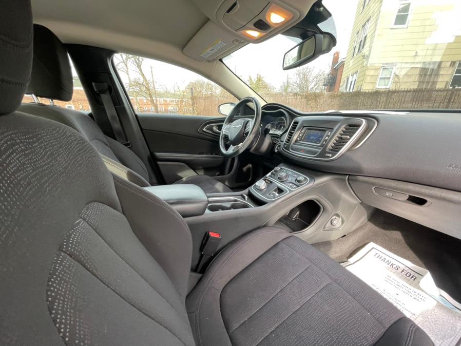 2015 Chrysler 200 4dr Sdn Limited FWD, available for sale in Irvington, New Jersey | Elis Motors Corp. Irvington, New Jersey 2015 Chrysler 200 4dr Sdn Limited FWD, available for sale in Irvington, New Jersey | Elis Motors Corp. Irvington, New Jersey