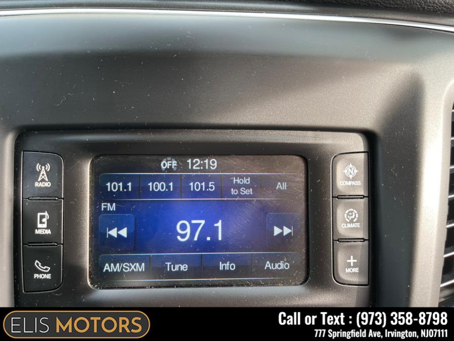 2015 Chrysler 200 4dr Sdn Limited FWD, available for sale in Irvington, New Jersey | Elis Motors Corp. Irvington, New Jersey 2015 Chrysler 200 4dr Sdn Limited FWD, available for sale in Irvington, New Jersey | Elis Motors Corp. Irvington, New Jersey
