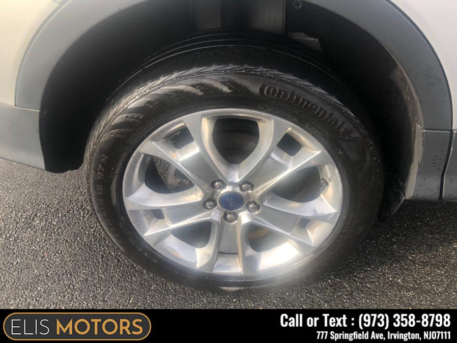 2013 Ford Escape 4WD 4dr SE, available for sale in Irvington, New Jersey | Elis Motors Corp. Irvington, New Jersey 2013 Ford Escape 4WD 4dr SE, available for sale in Irvington, New Jersey | Elis Motors Corp. Irvington, New Jersey