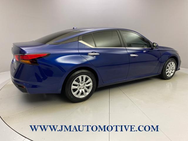 Used Nissan Altima 2.5 S Sedan 2020 | J&M Automotive Sls&Svc LLC. Naugatuck, Connecticut Used Nissan Altima 2.5 S Sedan 2020 | J&M Automotive Sls&Svc LLC. Naugatuck, Connecticut