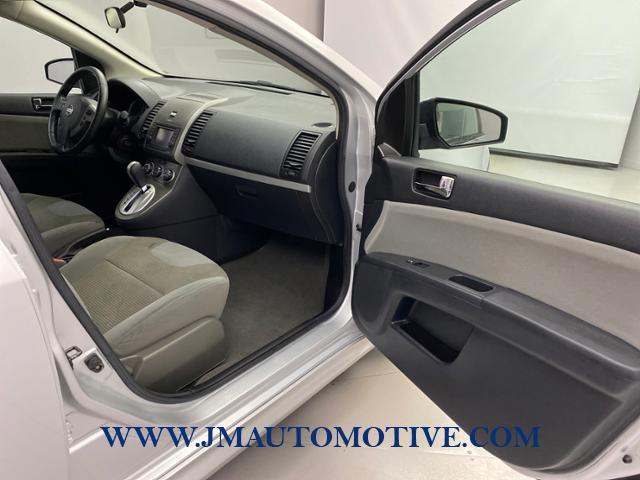 Used Nissan Sentra 4dr Sdn I4 CVT 2.0 SR 2012 | J&M Automotive Sls&Svc LLC. Naugatuck, Connecticut Used Nissan Sentra 4dr Sdn I4 CVT 2.0 SR 2012 | J&M Automotive Sls&Svc LLC. Naugatuck, Connecticut
