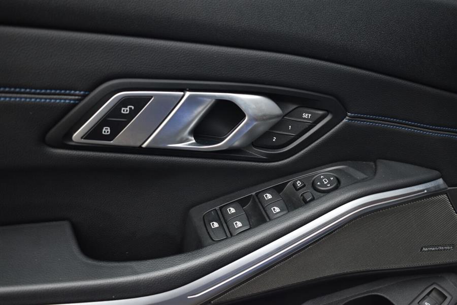 2019 BMW 3 Series 330i xDrive AWD 4dr Sedan, available for sale in Great Neck, New York | Camy Cars. Great Neck, New York 2019 BMW 3 Series 330i xDrive AWD 4dr Sedan, available for sale in Great Neck, New York | Camy Cars. Great Neck, New York