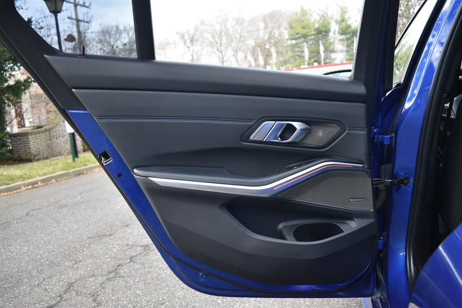 2019 BMW 3 Series 330i xDrive AWD 4dr Sedan, available for sale in Great Neck, New York | Camy Cars. Great Neck, New York 2019 BMW 3 Series 330i xDrive AWD 4dr Sedan, available for sale in Great Neck, New York | Camy Cars. Great Neck, New York