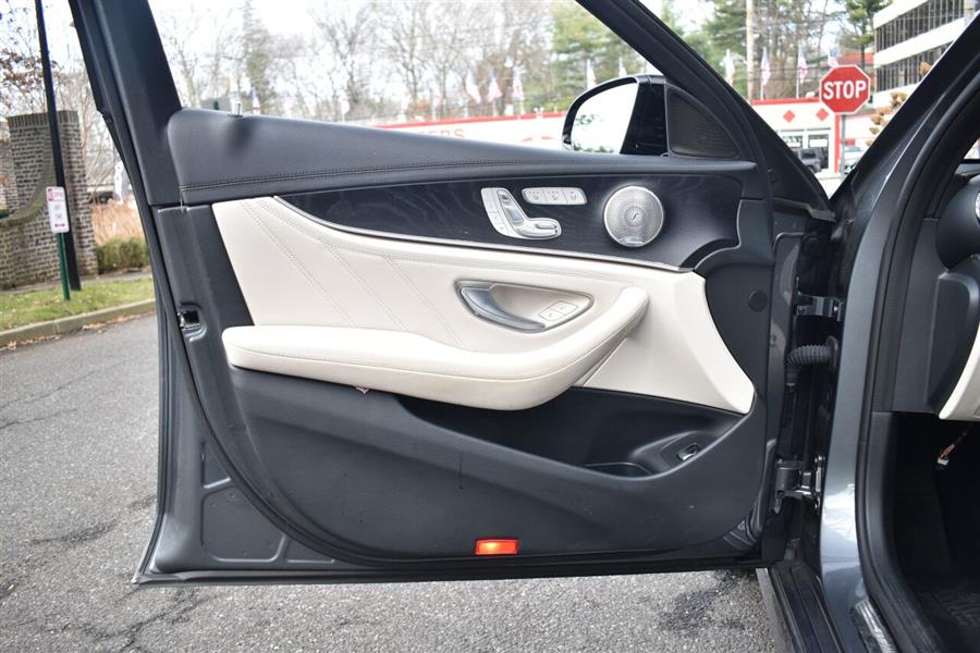 2019 Mercedes-benz E-class AMG E 53 AWD 4MATIC 4dr Sedan, available for sale in Great Neck, New York | Camy Cars. Great Neck, New York 2019 Mercedes-benz E-class AMG E 53 AWD 4MATIC 4dr Sedan, available for sale in Great Neck, New York | Camy Cars. Great Neck, New York