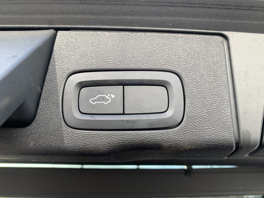 2020 Volvo XC60 T5 AWD Momentum, available for sale in Groton, Connecticut | Eurocars Plus. Groton, Connecticut 2020 Volvo XC60 T5 AWD Momentum, available for sale in Groton, Connecticut | Eurocars Plus. Groton, Connecticut