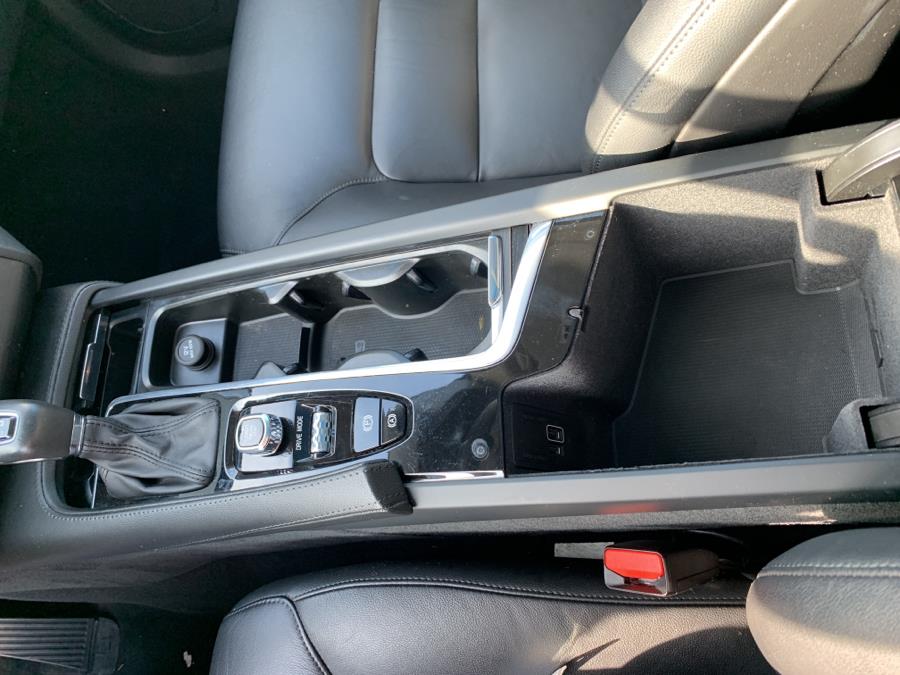 2020 Volvo XC90 T5 AWD Momentum 7 Passenger, available for sale in Groton, Connecticut | Eurocars Plus. Groton, Connecticut 2020 Volvo XC90 T5 AWD Momentum 7 Passenger, available for sale in Groton, Connecticut | Eurocars Plus. Groton, Connecticut