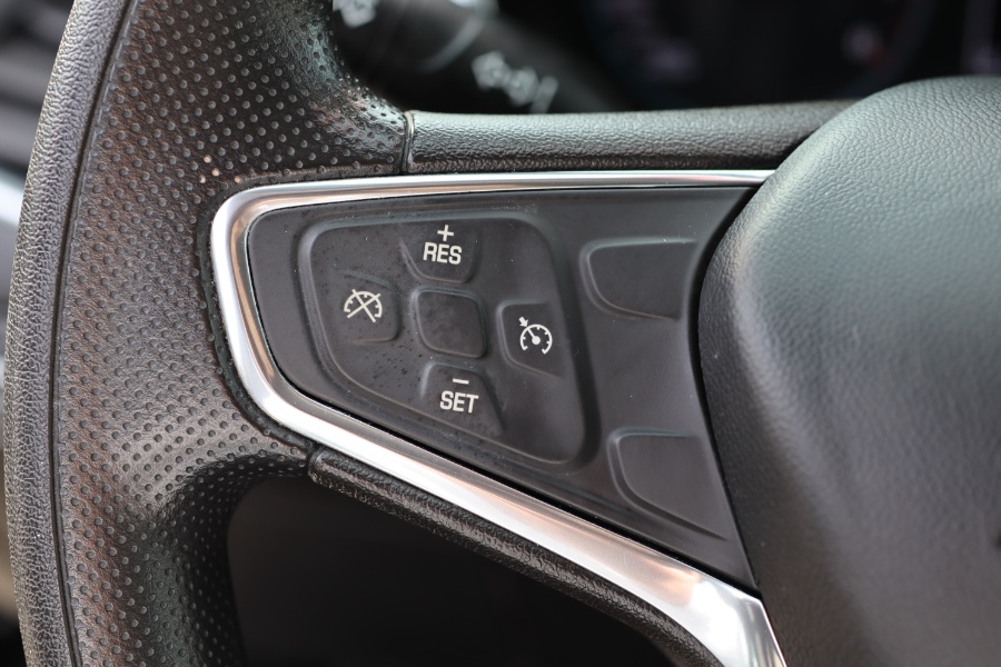 2020 Chevrolet Malibu 4dr Sdn LT, available for sale in Jamaica, New York | Hillside Auto Mall Inc.. Jamaica, New York 2020 Chevrolet Malibu 4dr Sdn LT, available for sale in Jamaica, New York | Hillside Auto Mall Inc.. Jamaica, New York