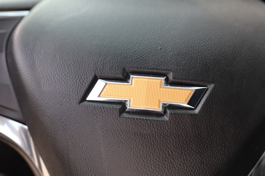 2020 Chevrolet Malibu 4dr Sdn LT, available for sale in Jamaica, New York | Hillside Auto Mall Inc.. Jamaica, New York 2020 Chevrolet Malibu 4dr Sdn LT, available for sale in Jamaica, New York | Hillside Auto Mall Inc.. Jamaica, New York