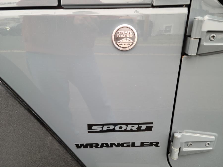 2014 Jeep Wrangler 4WD 2dr Sport, available for sale in Milford, Connecticut | Chip's Auto Sales Inc. Milford, Connecticut 2014 Jeep Wrangler 4WD 2dr Sport, available for sale in Milford, Connecticut | Chip's Auto Sales Inc. Milford, Connecticut