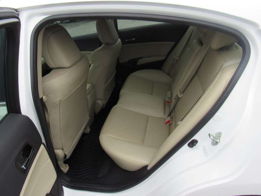 2016 Acura ILX BASE, available for sale in Worcester, Massachusetts | Hilario's Auto Sales Inc.. Worcester, Massachusetts 2016 Acura ILX BASE, available for sale in Worcester, Massachusetts | Hilario's Auto Sales Inc.. Worcester, Massachusetts