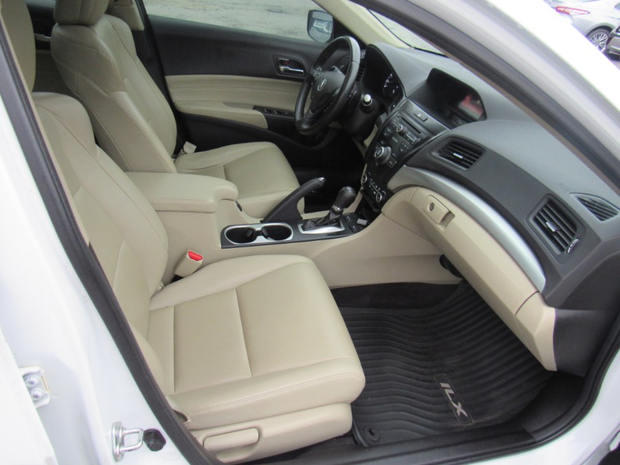 2016 Acura ILX BASE, available for sale in Worcester, Massachusetts | Hilario's Auto Sales Inc.. Worcester, Massachusetts 2016 Acura ILX BASE, available for sale in Worcester, Massachusetts | Hilario's Auto Sales Inc.. Worcester, Massachusetts