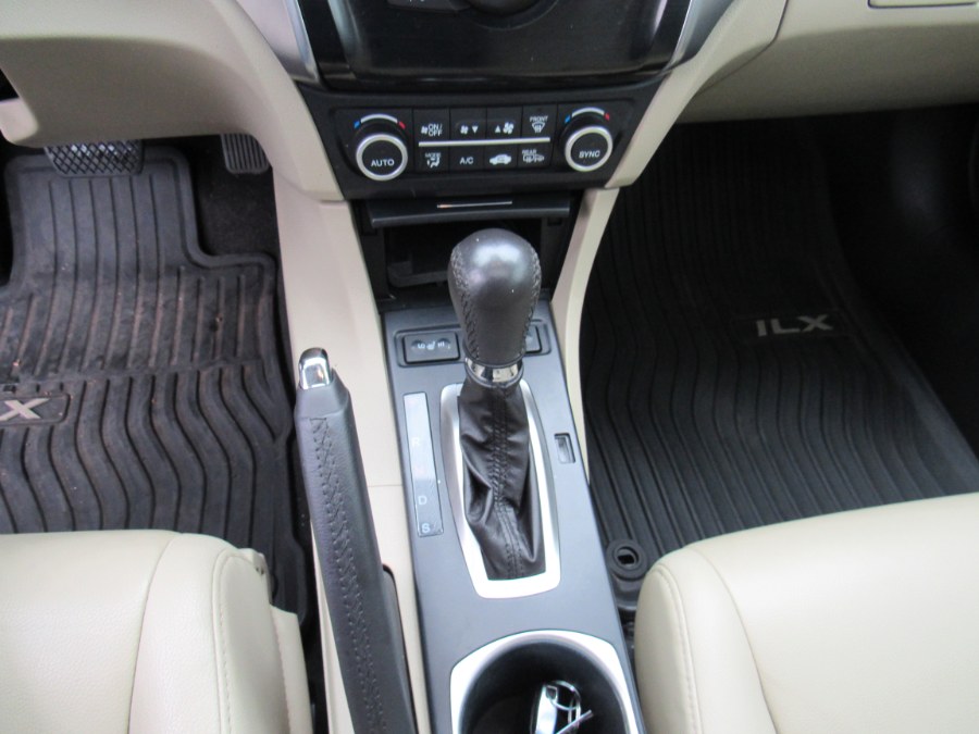 2016 Acura ILX BASE, available for sale in Worcester, Massachusetts | Hilario's Auto Sales Inc.. Worcester, Massachusetts 2016 Acura ILX BASE, available for sale in Worcester, Massachusetts | Hilario's Auto Sales Inc.. Worcester, Massachusetts