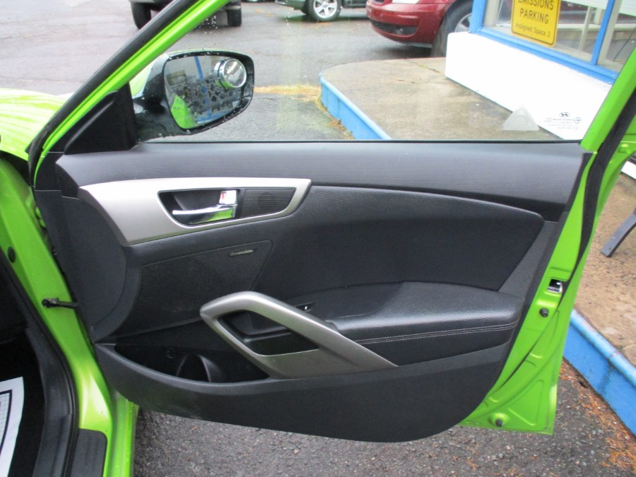Used Hyundai Veloster Coupe 3DR 2012 | Cos Central Auto. Meriden, Connecticut Used Hyundai Veloster Coupe 3DR 2012 | Cos Central Auto. Meriden, Connecticut