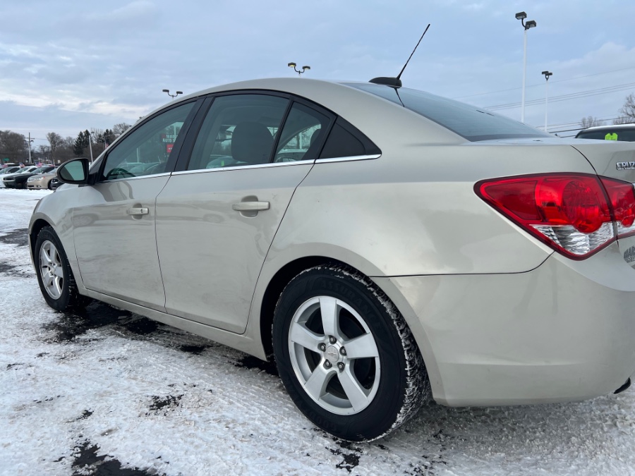 2015 Chevrolet Cruze 4dr Sdn Auto 1LT, available for sale in Ortonville, Michigan | Marsh Auto Sales LLC. Ortonville, Michigan 2015 Chevrolet Cruze 4dr Sdn Auto 1LT, available for sale in Ortonville, Michigan | Marsh Auto Sales LLC. Ortonville, Michigan