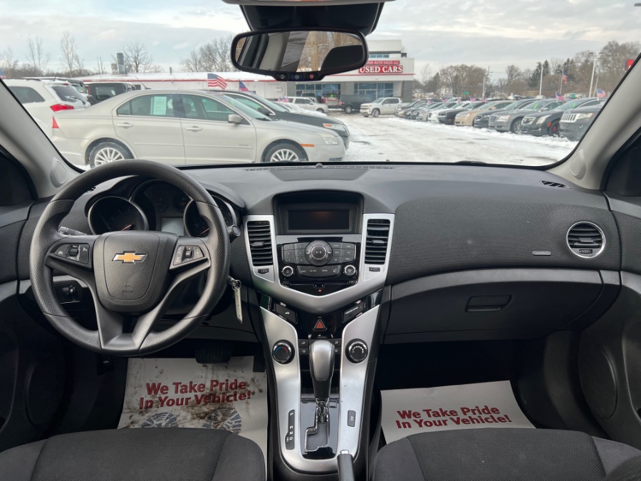 2015 Chevrolet Cruze 4dr Sdn Auto 1LT, available for sale in Ortonville, Michigan | Marsh Auto Sales LLC. Ortonville, Michigan 2015 Chevrolet Cruze 4dr Sdn Auto 1LT, available for sale in Ortonville, Michigan | Marsh Auto Sales LLC. Ortonville, Michigan