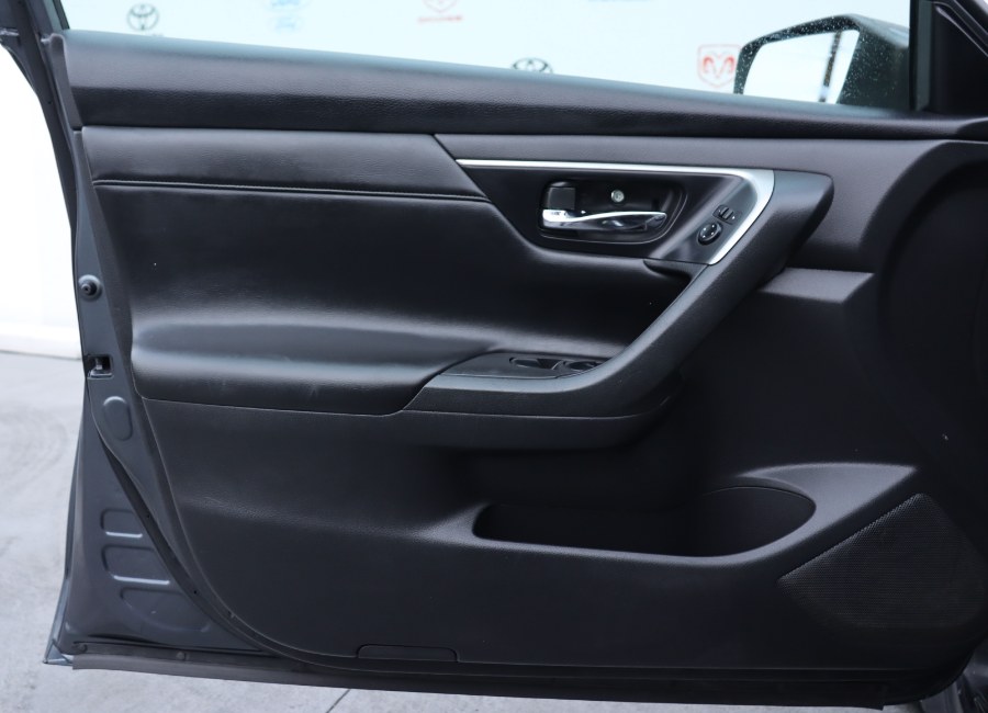 2015 Nissan Altima 4dr Sdn I4 2.5, available for sale in Santa Ana, California | Auto Max Of Santa Ana. Santa Ana, California 2015 Nissan Altima 4dr Sdn I4 2.5, available for sale in Santa Ana, California | Auto Max Of Santa Ana. Santa Ana, California