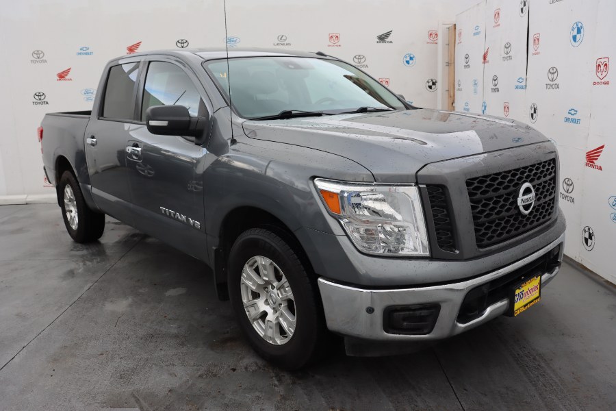 2019 Nissan Titan 4x4 Crew Cab PRO-4X, available for sale in Santa Ana, California | Auto Max Of Santa Ana. Santa Ana, California 2019 Nissan Titan 4x4 Crew Cab PRO-4X, available for sale in Santa Ana, California | Auto Max Of Santa Ana. Santa Ana, California