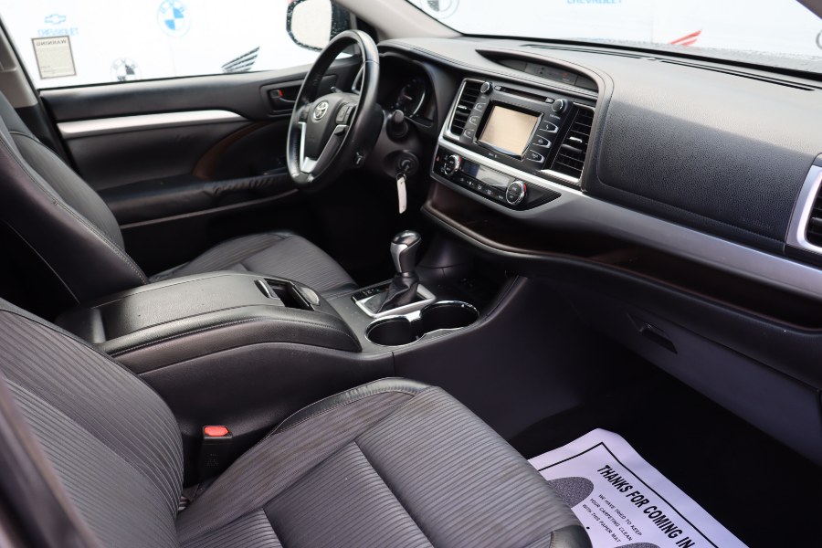 2015 Toyota Highlander FWD 4dr V6 LE Plus (Natl), available for sale in Santa Ana, California | Auto Max Of Santa Ana. Santa Ana, California 2015 Toyota Highlander FWD 4dr V6 LE Plus (Natl), available for sale in Santa Ana, California | Auto Max Of Santa Ana. Santa Ana, California