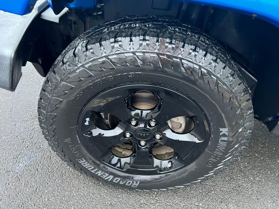 2015 Jeep Wrangler Unlimited 4WD 4dr ALTITUDE EDITION, available for sale in Berlin, Connecticut | Tru Auto Mall. Berlin, Connecticut 2015 Jeep Wrangler Unlimited 4WD 4dr ALTITUDE EDITION, available for sale in Berlin, Connecticut | Tru Auto Mall. Berlin, Connecticut
