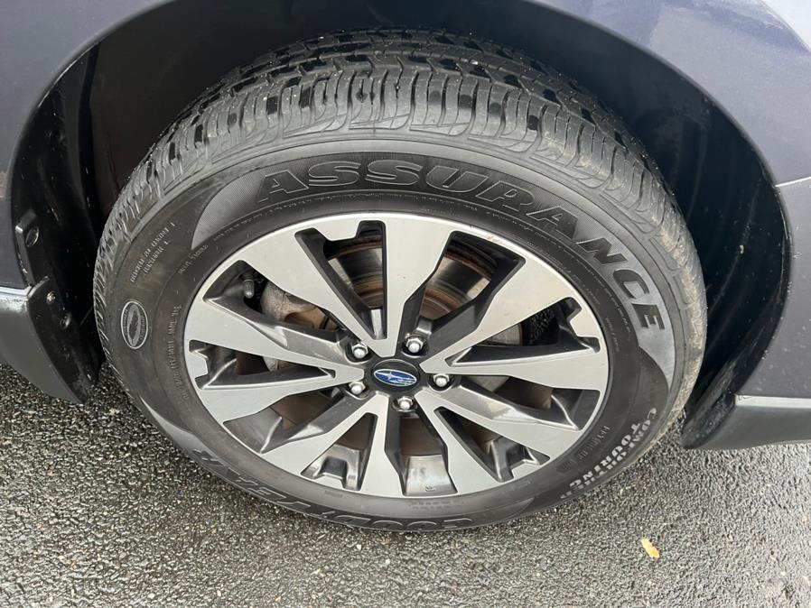 2015 Subaru Outback 4dr Wgn 3.6R Limited, available for sale in Berlin, Connecticut | Tru Auto Mall. Berlin, Connecticut 2015 Subaru Outback 4dr Wgn 3.6R Limited, available for sale in Berlin, Connecticut | Tru Auto Mall. Berlin, Connecticut