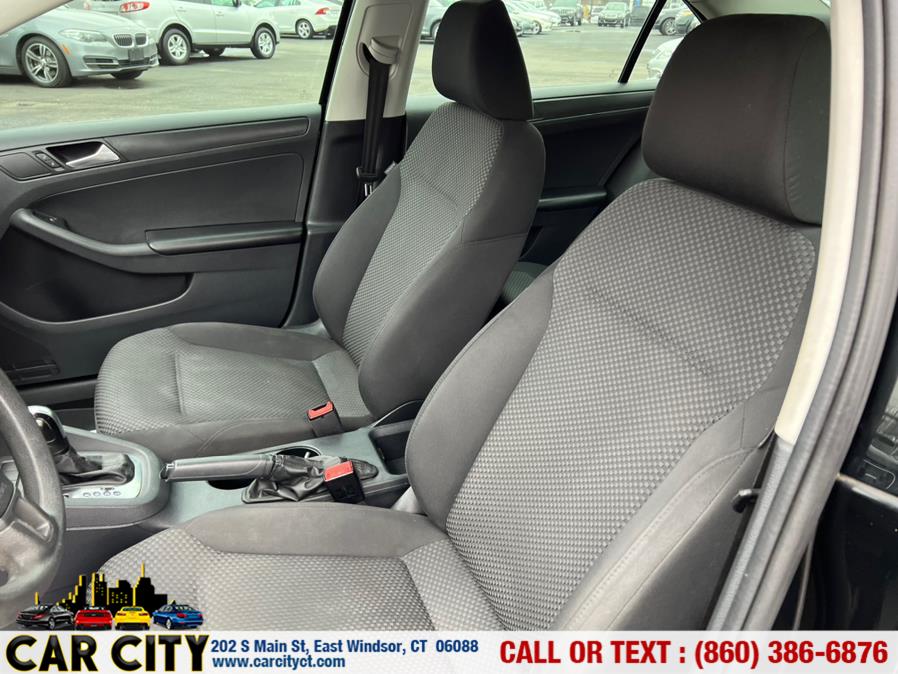 2013 Volkswagen Jetta Sedan 4dr Auto S *Ltd Avail*, available for sale in East Windsor, Connecticut | Car City LLC. East Windsor, Connecticut 2013 Volkswagen Jetta Sedan 4dr Auto S *Ltd Avail*, available for sale in East Windsor, Connecticut | Car City LLC. East Windsor, Connecticut