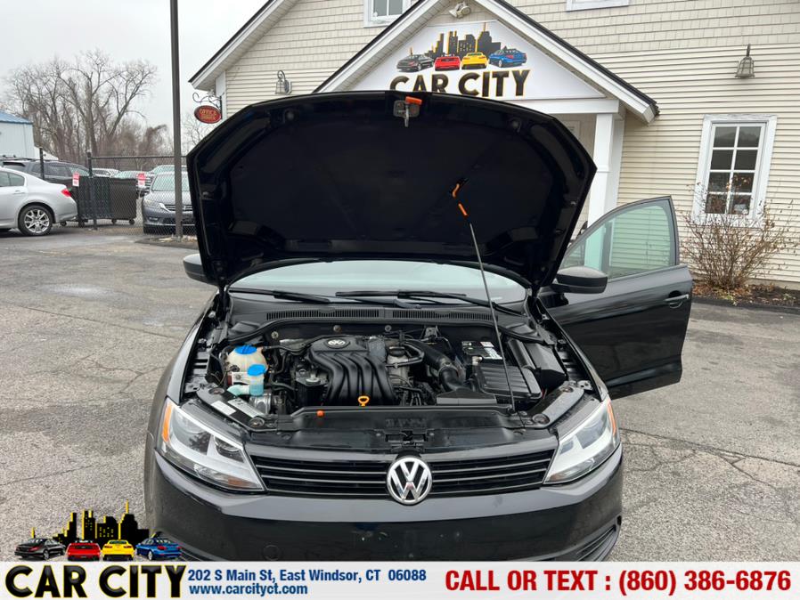 2013 Volkswagen Jetta Sedan 4dr Auto S *Ltd Avail*, available for sale in East Windsor, Connecticut | Car City LLC. East Windsor, Connecticut 2013 Volkswagen Jetta Sedan 4dr Auto S *Ltd Avail*, available for sale in East Windsor, Connecticut | Car City LLC. East Windsor, Connecticut