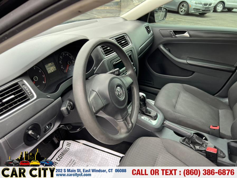 2013 Volkswagen Jetta Sedan 4dr Auto S *Ltd Avail*, available for sale in East Windsor, Connecticut | Car City LLC. East Windsor, Connecticut 2013 Volkswagen Jetta Sedan 4dr Auto S *Ltd Avail*, available for sale in East Windsor, Connecticut | Car City LLC. East Windsor, Connecticut