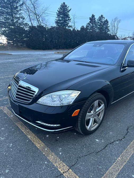 Used Mercedes-Benz S-Class 4dr Sdn S550 4MATIC 2011 | Car Valley Group. Jersey City, New Jersey Used Mercedes-Benz S-Class 4dr Sdn S550 4MATIC 2011 | Car Valley Group. Jersey City, New Jersey