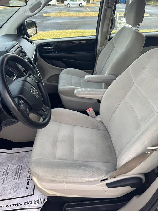 Used Dodge Grand Caravan 4dr Wgn American Value Pkg 2014 | Car Valley Group. Jersey City, New Jersey Used Dodge Grand Caravan 4dr Wgn American Value Pkg 2014 | Car Valley Group. Jersey City, New Jersey