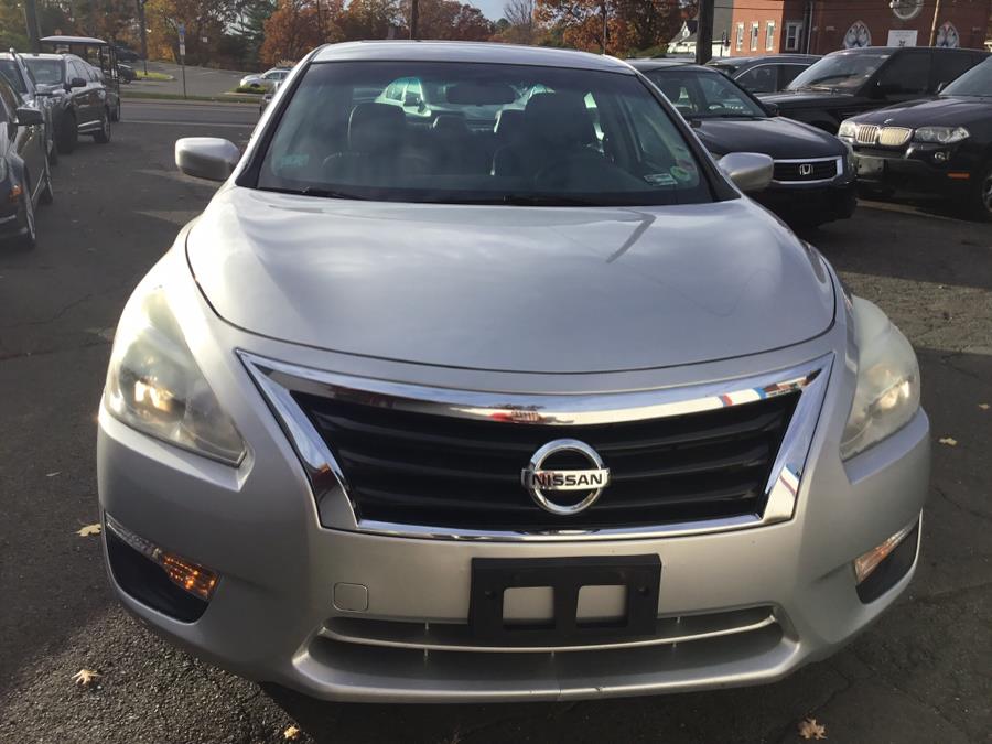 2014 Nissan Altima 2.5 SV4doors l, available for sale in Manchester, Connecticut | Liberty Motors. Manchester, Connecticut 2014 Nissan Altima 2.5 SV4doors l, available for sale in Manchester, Connecticut | Liberty Motors. Manchester, Connecticut