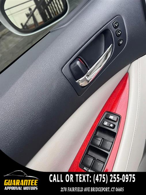 2009 Lexus Es 350 Base 4dr Sedan, available for sale in Bridgeport, Connecticut | Guarantee Approval Motors. Bridgeport, Connecticut 2009 Lexus Es 350 Base 4dr Sedan, available for sale in Bridgeport, Connecticut | Guarantee Approval Motors. Bridgeport, Connecticut