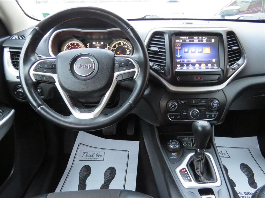 2018 Jeep Cherokee Latitude Plus 4x4 4dr SUV, available for sale in Auburn, Maine | Lake City Exports Inc. Auburn, Maine 2018 Jeep Cherokee Latitude Plus 4x4 4dr SUV, available for sale in Auburn, Maine | Lake City Exports Inc. Auburn, Maine