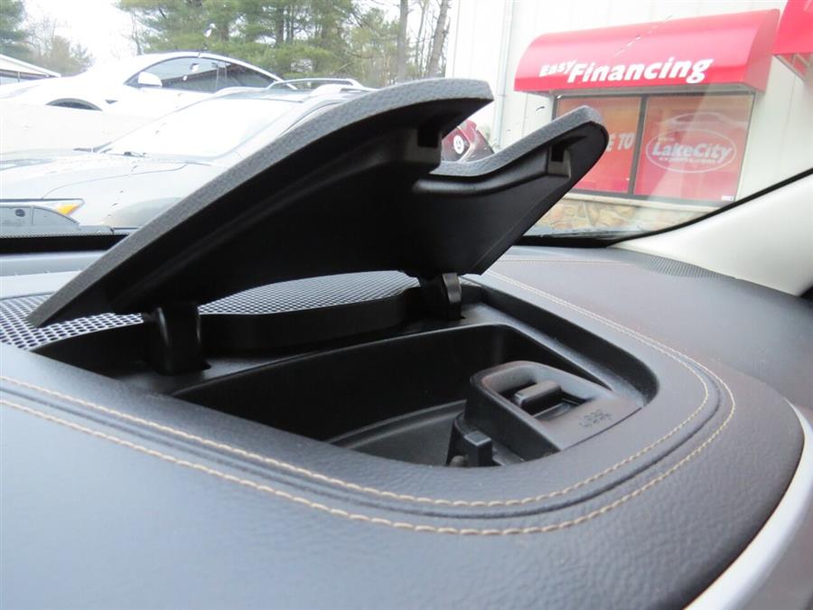 2018 Jeep Cherokee Latitude Plus 4x4 4dr SUV, available for sale in Auburn, Maine | Lake City Exports Inc. Auburn, Maine 2018 Jeep Cherokee Latitude Plus 4x4 4dr SUV, available for sale in Auburn, Maine | Lake City Exports Inc. Auburn, Maine