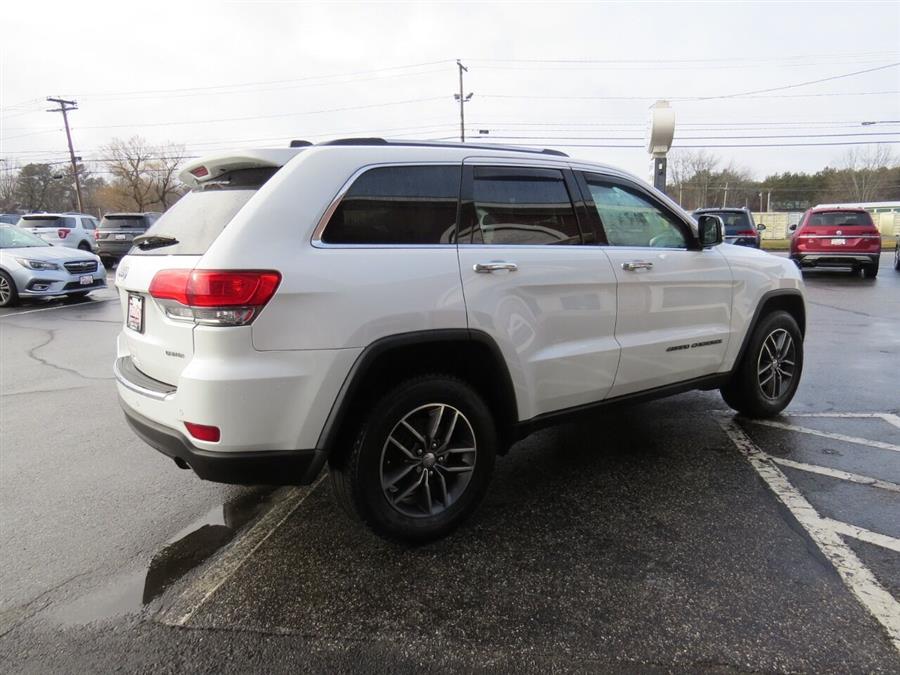 2017 Jeep Grand Cherokee Limited 4x4 4dr SUV, available for sale in Auburn, Maine | Lake City Exports Inc. Auburn, Maine 2017 Jeep Grand Cherokee Limited 4x4 4dr SUV, available for sale in Auburn, Maine | Lake City Exports Inc. Auburn, Maine