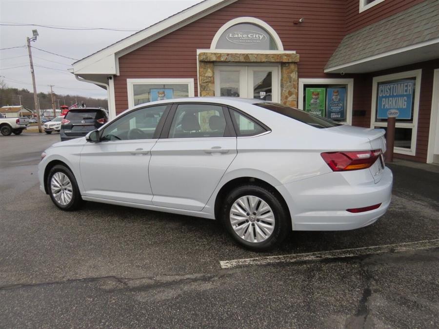 2019 Volkswagen Jetta SE 4dr Sedan, available for sale in Auburn, Maine | Lake City Exports Inc. Auburn, Maine 2019 Volkswagen Jetta SE 4dr Sedan, available for sale in Auburn, Maine | Lake City Exports Inc. Auburn, Maine