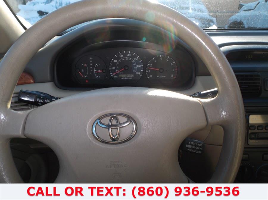 2002 Toyota Camry Solara 2dr Cpe SE Auto (Natl), available for sale in Hartford, Connecticut | Lee Motors Sales Inc. Hartford, Connecticut 2002 Toyota Camry Solara 2dr Cpe SE Auto (Natl), available for sale in Hartford, Connecticut | Lee Motors Sales Inc. Hartford, Connecticut