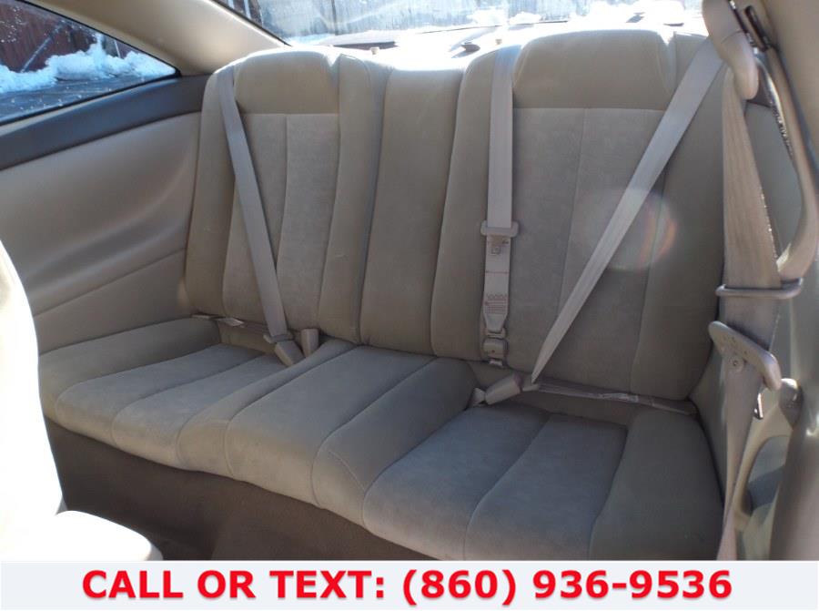 2002 Toyota Camry Solara 2dr Cpe SE Auto (Natl), available for sale in Hartford, Connecticut | Lee Motors Sales Inc. Hartford, Connecticut 2002 Toyota Camry Solara 2dr Cpe SE Auto (Natl), available for sale in Hartford, Connecticut | Lee Motors Sales Inc. Hartford, Connecticut