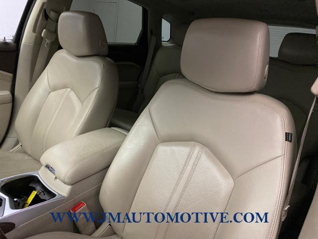 Used Cadillac Srx AWD 4dr Luxury Collection 2015 | J&M Automotive Sls&Svc LLC. Naugatuck, Connecticut Used Cadillac Srx AWD 4dr Luxury Collection 2015 | J&M Automotive Sls&Svc LLC. Naugatuck, Connecticut