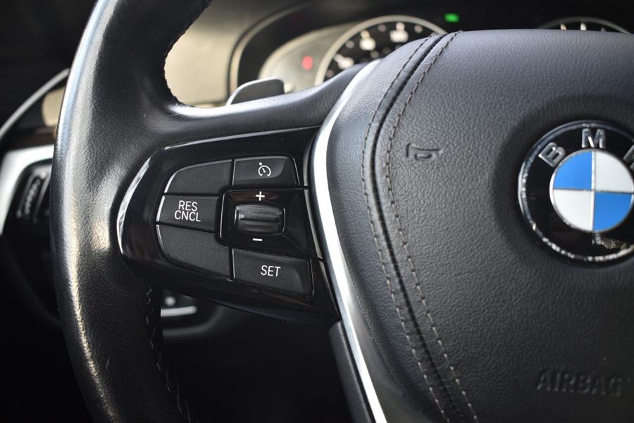 2019 BMW 5 Series 530i xDrive AWD 4dr Sedan, available for sale in Great Neck, New York | Camy Cars. Great Neck, New York 2019 BMW 5 Series 530i xDrive AWD 4dr Sedan, available for sale in Great Neck, New York | Camy Cars. Great Neck, New York