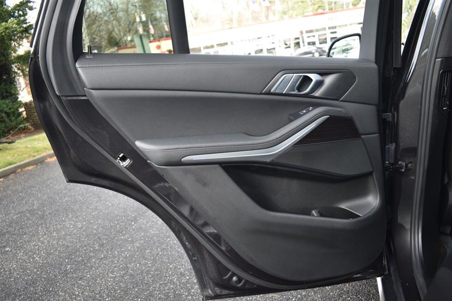 2019 BMW X5 xDrive40i AWD 4dr Sports Activity Vehicle, available for sale in Great Neck, New York | Camy Cars. Great Neck, New York 2019 BMW X5 xDrive40i AWD 4dr Sports Activity Vehicle, available for sale in Great Neck, New York | Camy Cars. Great Neck, New York
