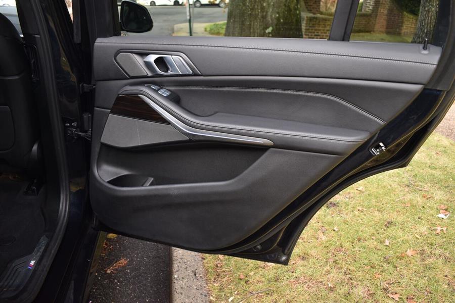 2020 BMW X7 xDrive40i AWD 4dr Sports Activity Vehicle, available for sale in Great Neck, New York | Camy Cars. Great Neck, New York 2020 BMW X7 xDrive40i AWD 4dr Sports Activity Vehicle, available for sale in Great Neck, New York | Camy Cars. Great Neck, New York