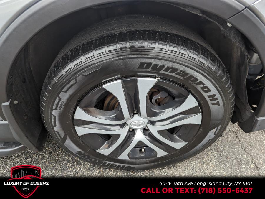 2018 Toyota RAV4 LE AWD (Natl), available for sale in Long Island City, New York | Luxury Of Queens. Long Island City, New York 2018 Toyota RAV4 LE AWD (Natl), available for sale in Long Island City, New York | Luxury Of Queens. Long Island City, New York