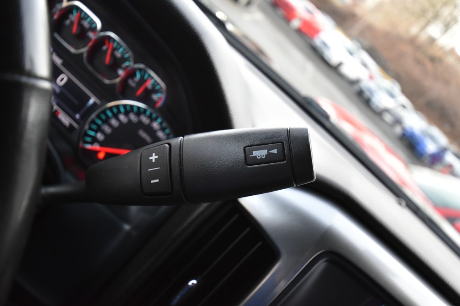 2018 Chevrolet Silverado 1500 4WD Double Cab 143.5" LT w/1LT, available for sale in Waterbury, Connecticut | Highline Car Connection. Waterbury, Connecticut 2018 Chevrolet Silverado 1500 4WD Double Cab 143.5" LT w/1LT, available for sale in Waterbury, Connecticut | Highline Car Connection. Waterbury, Connecticut