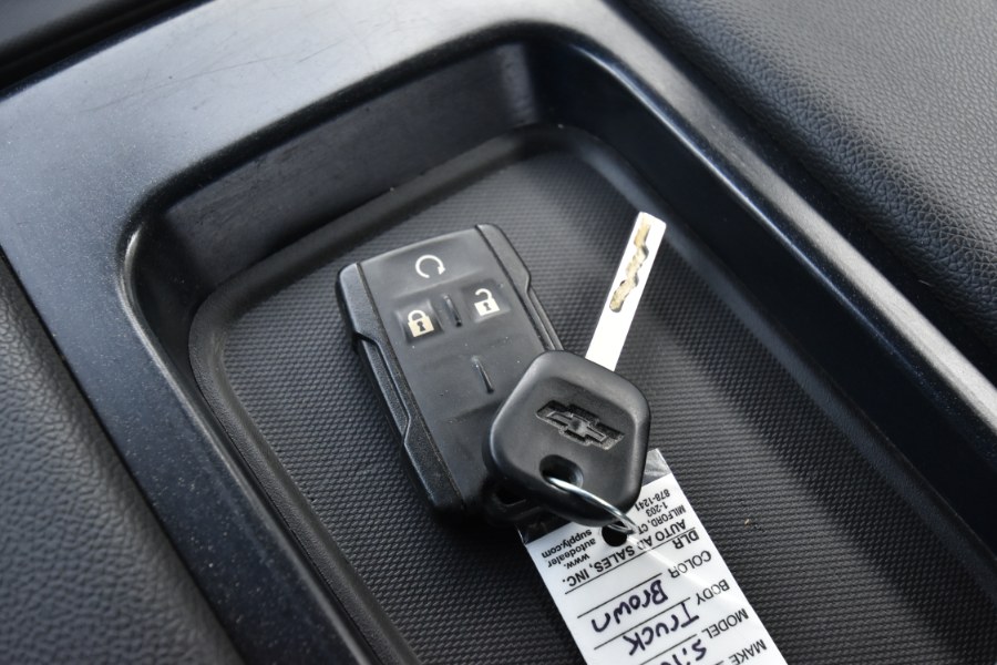 2018 Chevrolet Silverado 1500 4WD Double Cab 143.5" LT w/1LT, available for sale in Waterbury, Connecticut | Highline Car Connection. Waterbury, Connecticut 2018 Chevrolet Silverado 1500 4WD Double Cab 143.5" LT w/1LT, available for sale in Waterbury, Connecticut | Highline Car Connection. Waterbury, Connecticut