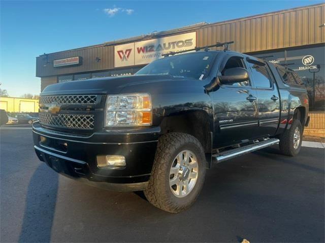 2013 Chevrolet Silverado 2500hd LTZ, available for sale in Stratford, Connecticut | Wiz Leasing Inc. Stratford, Connecticut
