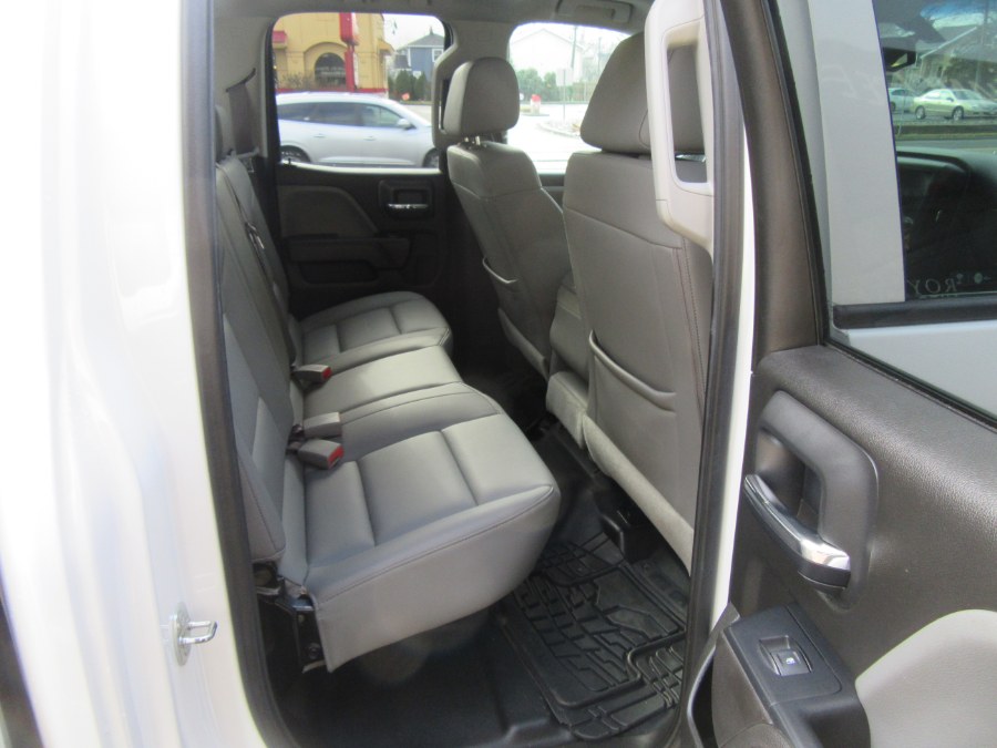 2017 Chevrolet Silverado 2500HD 4WD Double Cab, available for sale in Little Ferry, New Jersey | Royalty Auto Sales. Little Ferry, New Jersey 2017 Chevrolet Silverado 2500HD 4WD Double Cab, available for sale in Little Ferry, New Jersey | Royalty Auto Sales. Little Ferry, New Jersey
